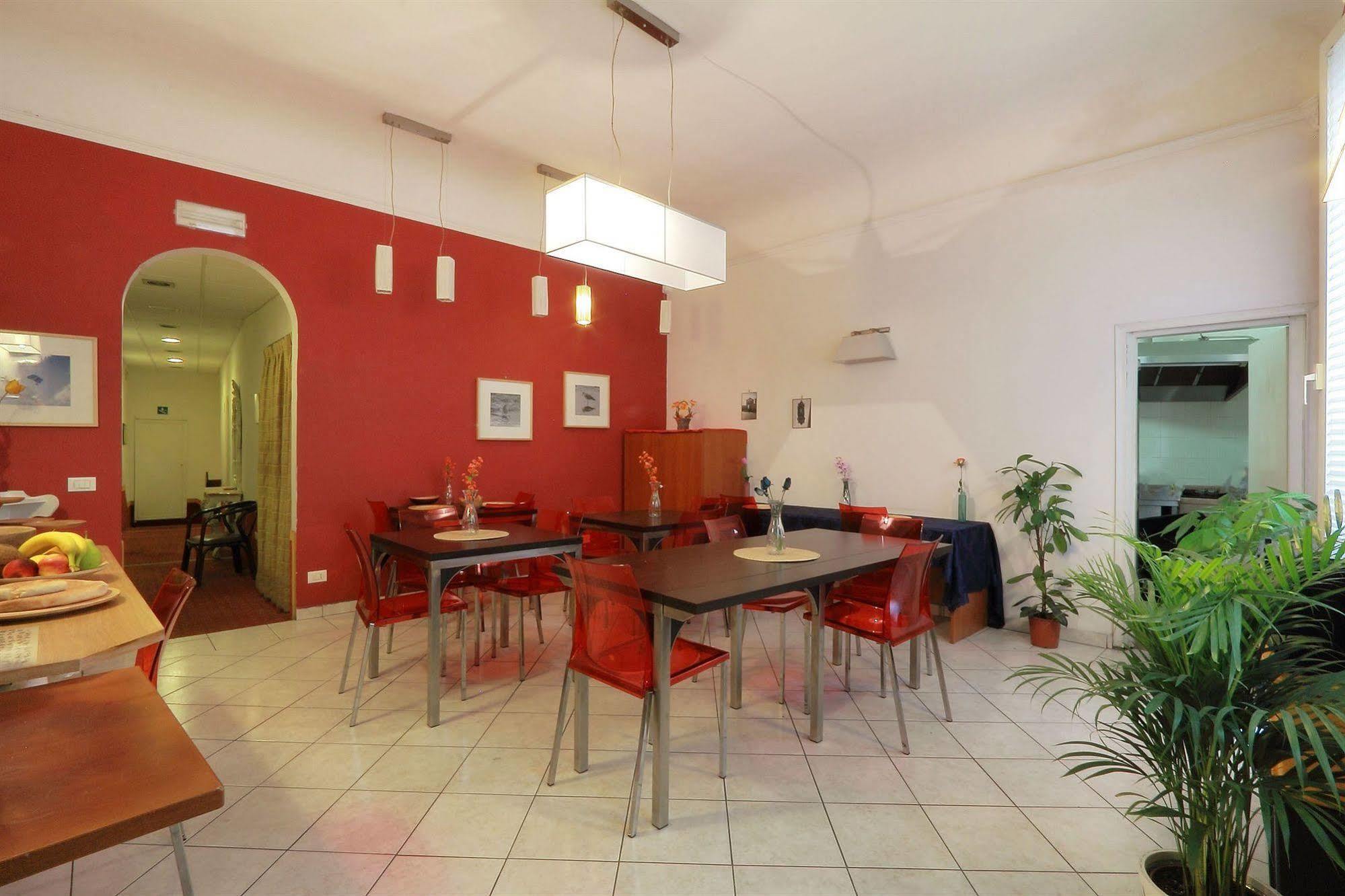 Hotel Toscana 2*